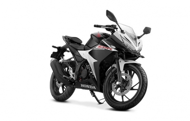 Honda giới thiệu CBR150R 2017, giá trước thuế chỉ 56 triệu