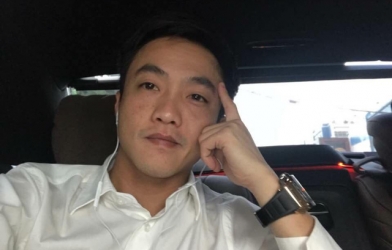 Sốc: Chơi siêu xe dù chỉ nhận lương hơn 5 triệu đồng/tháng