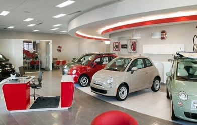 Vay mua ô tô: Chủ xe cầm giấy tờ gốc, nhà băng sợ ăn quả lừa