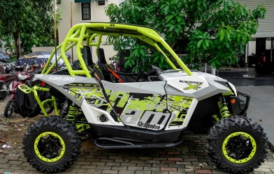 Xế lạ mới của Cường Đô La