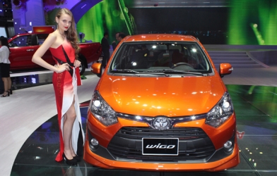 Dự báo thị trường xe hơi 2018: Cuộc chiến xe nhỏ giá rẻ