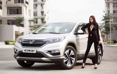 Ô tô đua nhau giảm giá, người tiêu dùng 'đau tim'