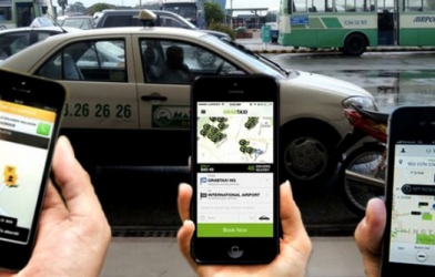 Dừng khẩn cấp Uber, Grab: Bộ Giao thông nói gì?