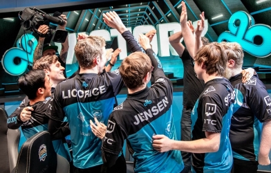 CKTG 2018 vòng tứ kết ngày 21/10: Cơn lốc xanh Cloud 9 liệu có tạo nên kỳ tích ?