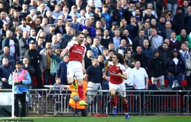 VIDEO: Ramsey mở tỷ số trận đấu giữa Tottenham vs Arsenal
