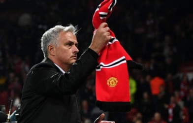 Mourinho sắp trở lại Ngoại hạng Anh đối đầu MU