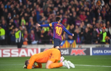 Kết quả bóng đá hôm nay 17/4: MU dừng bước trước Barca