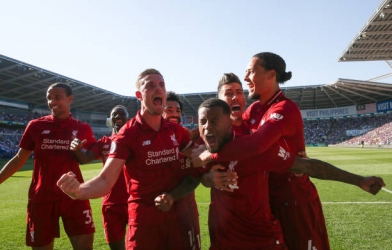 Bảng xếp hạng Ngoại hạng Anh vòng 35: Liverpool lên ngôi đầu