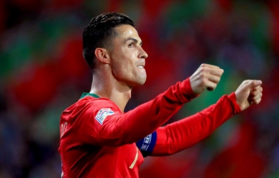 Kết quả bán kết Nations League: Ronaldo lập hat-trick