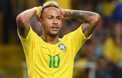 Giá trị chuyển nhượng của Neymar giảm khó tin sau 6 tháng