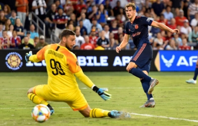 Bayern Munich giành chiến thắng tối thiểu trước AC Milan