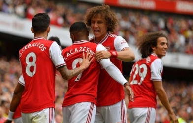 HLV Emery ca ngợi 2 tân binh sau chiến thắng của Arsenal