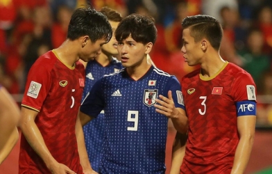 VIDEO: Tân binh của Liverpool từng lập cú đúp vào lưới U19 Việt Nam