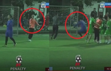 VIDEO: Thủ môn Việt Nam nhận cái kết đắng vì ăn mừng quá sớm