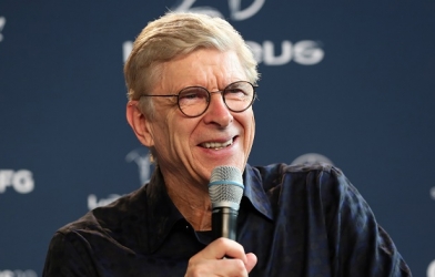 'Giáo sư' Wenger đề xuất cải cách luật việt vị trong bóng đá