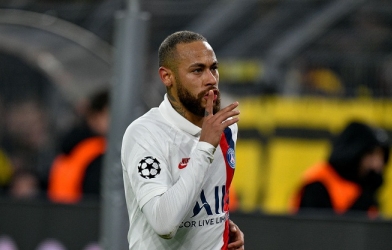 Neymar chỉ trích đội nhà sau thất bại trước Dortmund