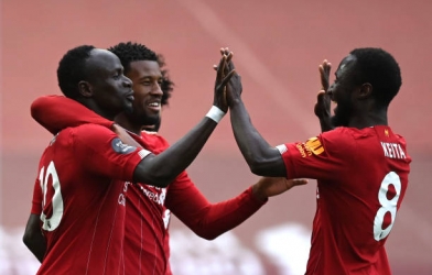 Mane nổ súng, 'nhà Vua' Liverpool giành chiến thắng nhẹ nhàng