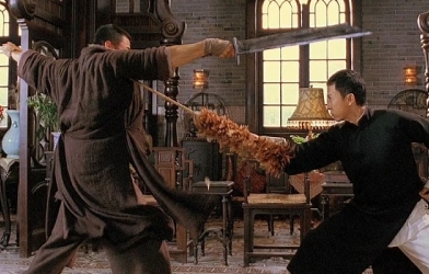 VIDEO: Kim Sơn Trảo ngông cuồng khiêu chiến Diệp Vấn và cái kết