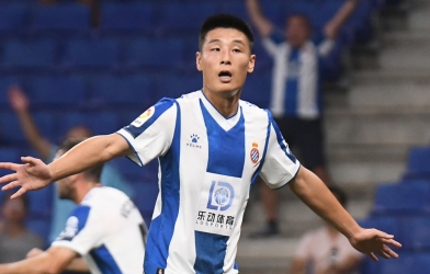 VIDEO: 'Ronaldo Trung Quốc' và bàn thắng đẹp nhất trong sự nghiệp