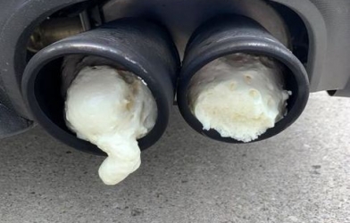 Hàng xóm 'bịt' ống xả Ford Mustang vì quá bực bội