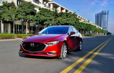 Mazda 3 2020 giảm giá sốc đến hết tháng 6, cạnh tranh Honda Civic