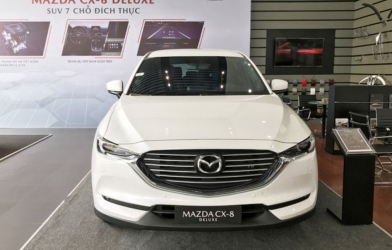 Mazda CX-8 bổ sung trang bị, quyết đấu Toyota Fortuner