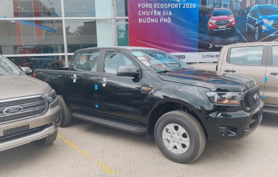 Ford Ranger XLS MT 2021 cập bến đại lý, giá 630 triệu đồng