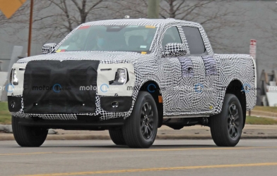 Ford Ranger đời mới lộ ảnh chạy thử, thiết kế hầm hố như F-150
