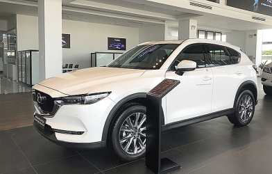 Đáp trả Honda CR-V, Mazda CX-5 tung ưu đãi hấp dẫn