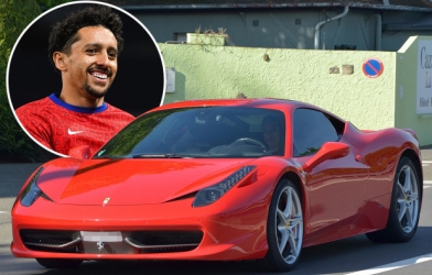 Ngôi sao PSG tiết lộ lý do bỏ xó Ferrari, không lái đến sân tập