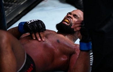 Dana White mong cựu vương UFC treo găng sau đêm nay 