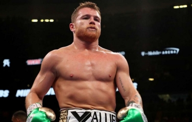 Canelo Alvarez trở lại vào ngày 19/12, đối đầu Callum Smith