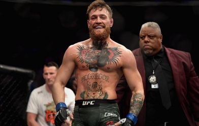 Manny Pacquiao biết mình có thể ăn trọn cú KO từ Conor?