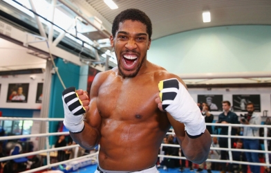 Joshua nhắn Pulev: Tôi không còn là 'chú cún nhỏ' nữa đâu