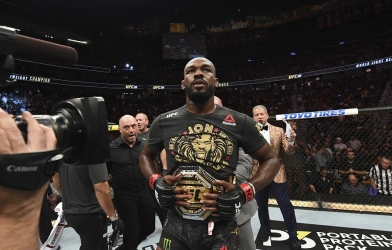 Jon Jones sẽ tranh đai với người thắng trận Miocic-Ngannou?