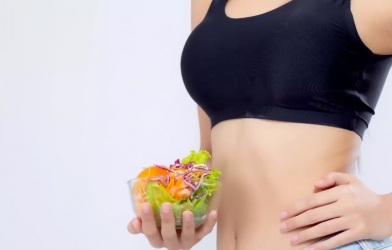 Tập gym nên ăn gì để giảm cân cho nữ?