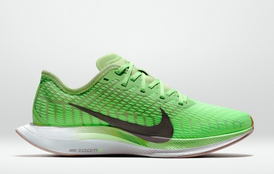 Nike trình làng 4 thế hệ giày chạy bộ siêu tốc độ mới