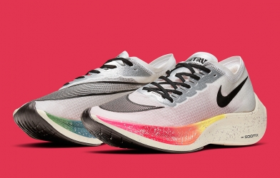Siêu giày VaporFly NEXT% của Nike có thêm bản tôn vinh cộng đồng LGBT