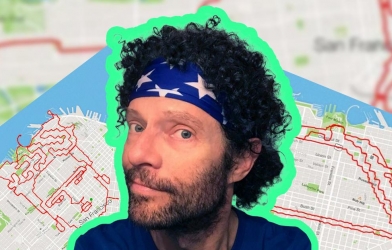 Chàng trai chạy bộ để biến đường phố thành hình vẽ gây sốt mạng xã hội