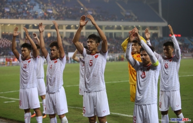 ĐT Việt Nam ra sân với áo đấu may mắn đối đầu Indonesia