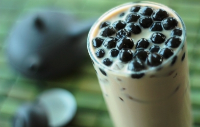 Giảm cân nhưng vẫn uống trà sữa, bạn cần tập luyện thế nào?