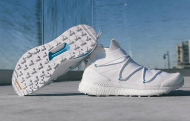 Adidas phát hành giày 'phượt' thiết kế hấp dẫn