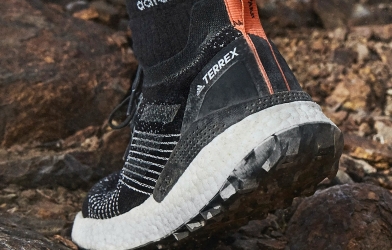 Terrex Two Ultra - giày chạy địa hình đặc biệt của Adidas