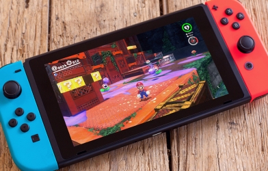 Covid-19 khiến máy chơi game Nintendo đội giá cả triệu