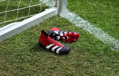 Ngắm phiên bản Adidas Predator Human Race cực độc