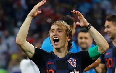 Luka Modric hứa... nhuộm tóc nếu vô địch World Cup