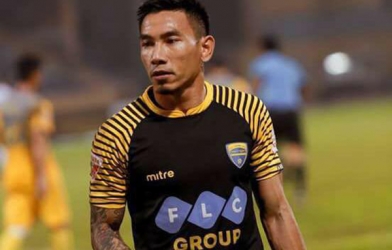 HAGL sắp đón 'đối thủ' của Bùi Tiến Dũng?