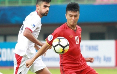 HLV Hoàng Anh Tuấn: 'U19 Việt Nam kiệt sức về cuối trận'