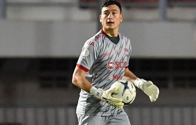 Văn Lâm có chiến thắng cùng Muangthong trước khi hội quân cho King's Cup