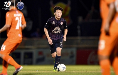 Xuân Trường vắng mặt, Buriram thắng hủy diệt Chiangmai